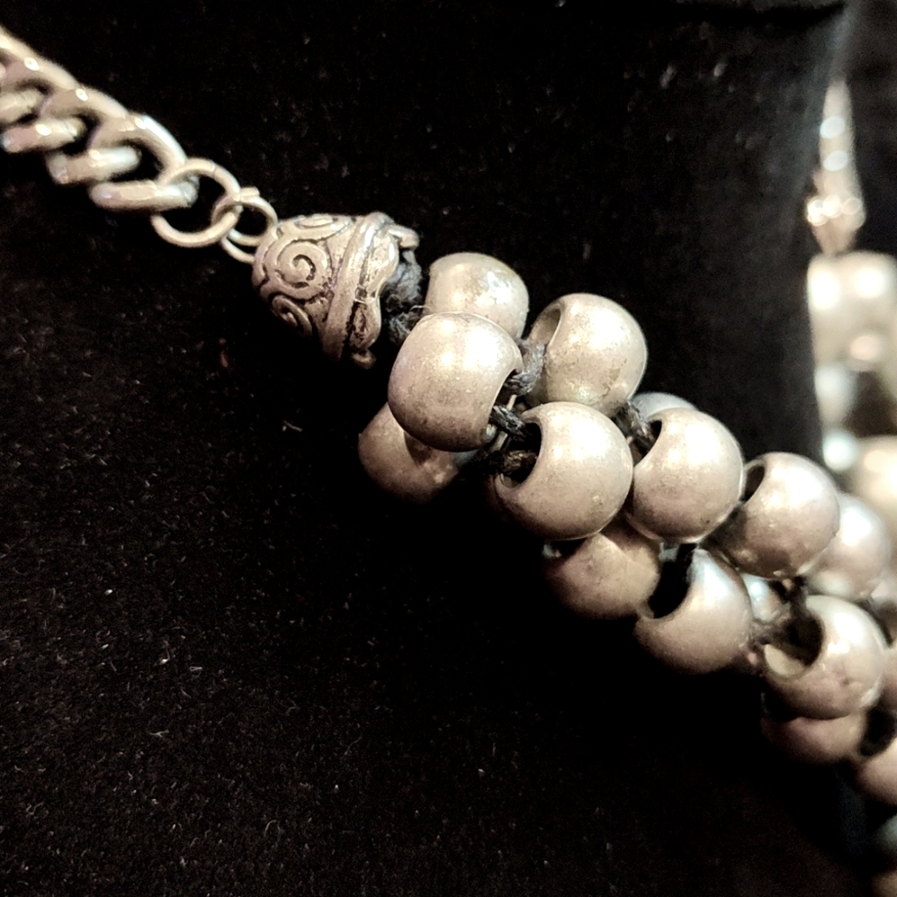 Bold Yet Elegant Silver Flower Statement Necklace - Picture 4 of 6